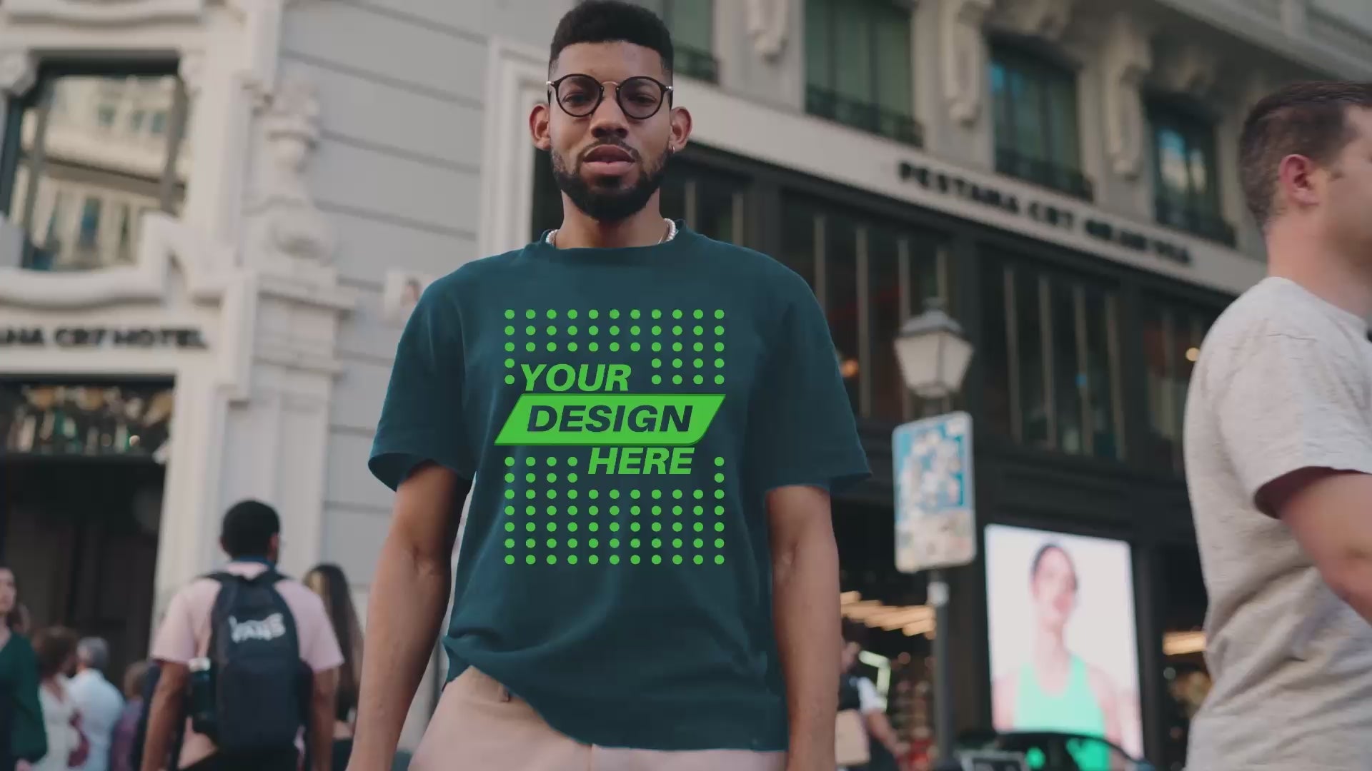 T-shirt - Clothing Mockup Video #31